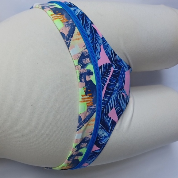 Maaji Tropic Cubism Corset Strapless Bikini Set SZ M, No Conversion Straps - Picture 5 of 9